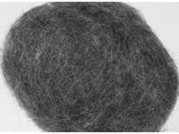 Kardad ofärgad ull 1kg mörkgrå - Primmeshiper